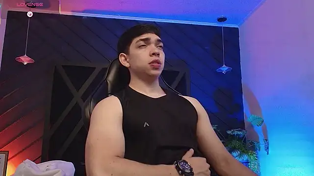 Eryonbradley online show from March 21, 2026, 11:26 am