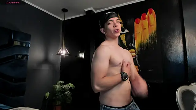 Eryonbradley online show from April 9, 2026, 11:21 pm