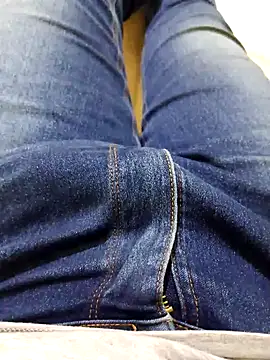 JoaoPedro17cm online show from September 11, 2025, 1:55 pm