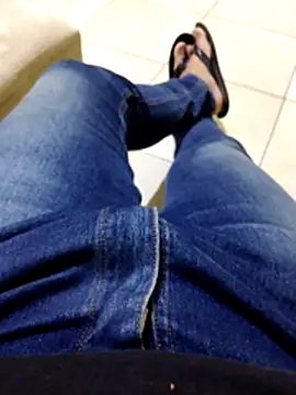 JoaoPedro17cm online show from October 26, 2025, 6:58 pm