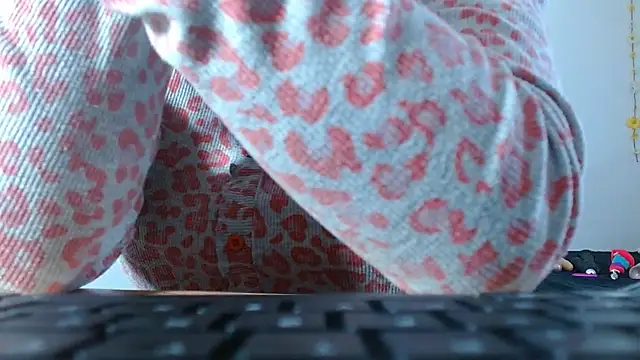 sajecrismaa online show from January 8, 2026, 7:38 pm