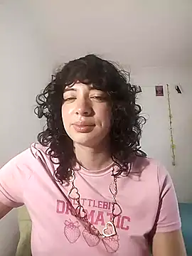 sajecrismaa online show from April 10, 2026, 8:13 pm