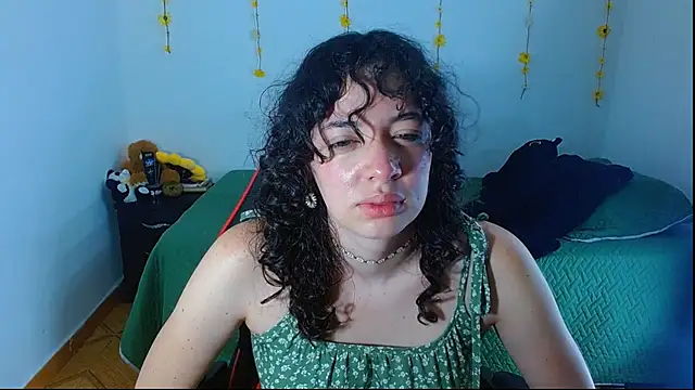 sajecrismaa online show from July 18, 2026, 11:08 pm