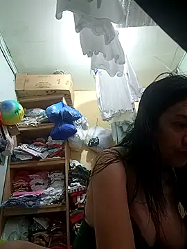 sexxxyscarlet69 online show from January 15, 2026, 7:35 am