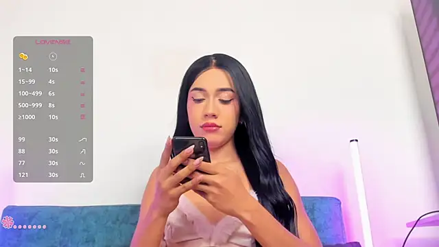 KristallSwan online show from July 12, 2026, 7:49 pm