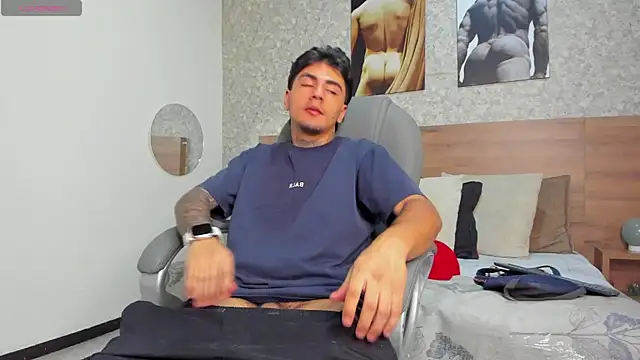 JamesDeker online show from October 19, 2025, 9:26 pm