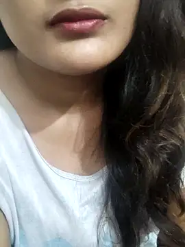 Cute pinkii online show from November 14, 2025, 7:56 pm