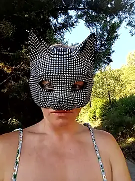 HotWife VR online show from June 18, 2026, 6:02 am
