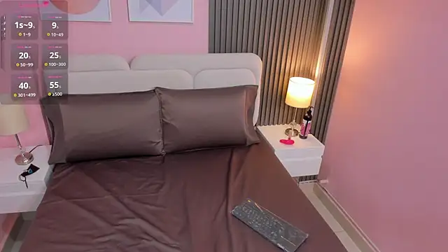 Snapshot of Clawdeen__wolf chatting on November 26, 2025, 12:11 am Clawdeen wolf online show from November 26, 2025, 12:11 am