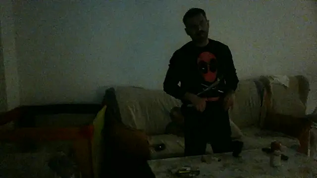Feistysausage online show from November 18, 2025, 10:25 pm
