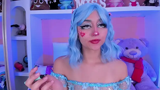 miss   chloe online show from October 9, 2025, 6:06 pm