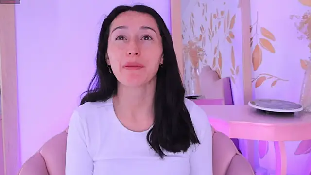 Snapshot of Ginevra_esposito chatting on November 27, 2025, 12:40 pm Ginevra esposito online show from November 27, 2025, 12:40 pm