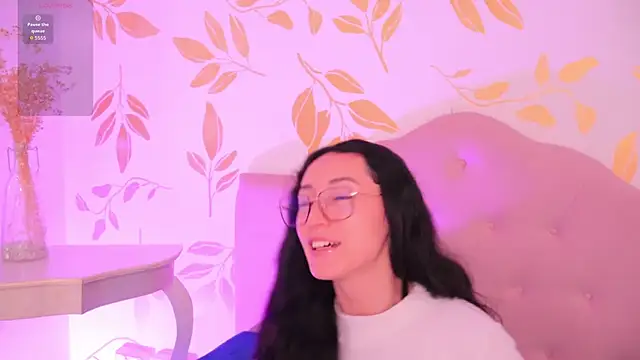 Ginevra esposito online show from March 23, 2026, 12:42 pm