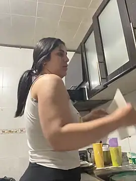 Electraweb 09 online show from February 9, 2026, 1:59 pm