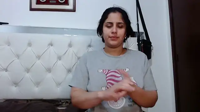 Electraweb 09 online show from February 11, 2026, 5:18 pm