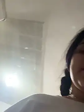 Electraweb 09 online show from February 13, 2026, 3:19 pm