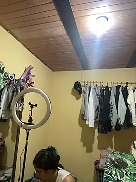 Electraweb 09 online show from February 26, 2026, 12:48 pm