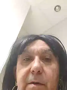 Emily de Carla online show from June 30, 2026, 6:36 am