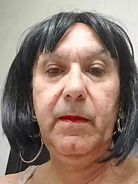 Emily de Carla online show from July 3, 2026, 6:31 am