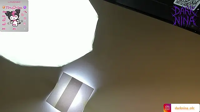 Dark nina  online show from October 23, 2025, 3:17 am