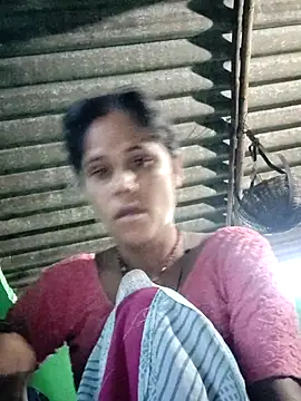 Hot-ilaiy online show from September 10, 2025, 12:32 am