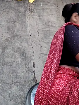 Hot-ilaiy online show from October 23, 2025, 2:00 am