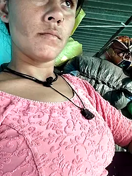 Hot-ilaiy online show from November 2, 2025, 11:12 am