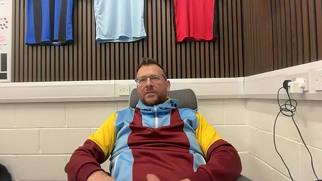 Snapshot of bilf1978 chatting on February 10, 2026, 11:47 am bilf1978 online show from February 10, 2026, 11:47 am