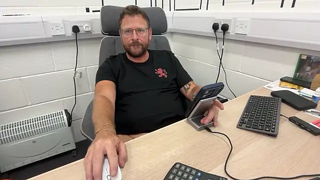 bilf1978 online show from July 29, 2026, 11:19 am