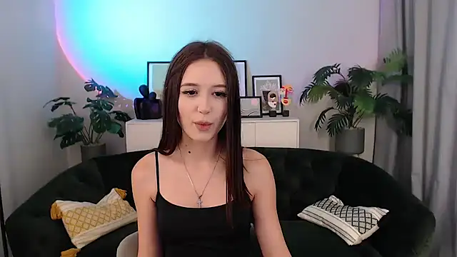 BlackEyesGirl online show from October 5, 2025, 6:34 am