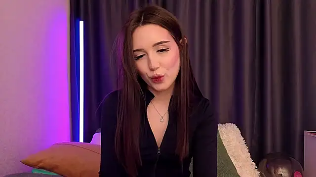 BlackEyesGirl online show from April 3, 2026, 6:22 am