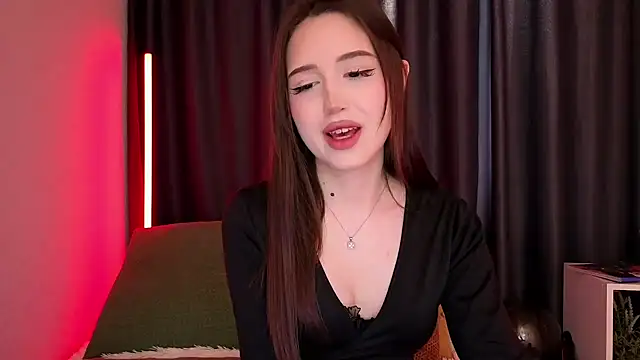 BlackEyesGirl online show from April 15, 2026, 6:09 am