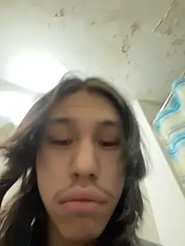 heytherepeoples717 online show from December 20, 2025, 1:07 pm