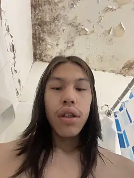 heytherepeoples717 online show from March 29, 2026, 10:48 am