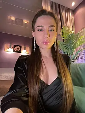  shadylady  online show from May 19, 2026, 5:52 pm