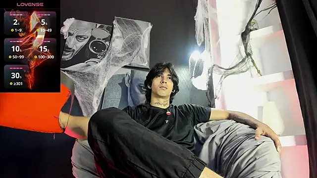 jett savage online show from October 27, 2025, 3:10 am