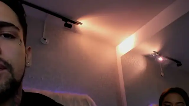 Snapshot of Littlepearl23 chatting on November 20, 2025, 4:51 pm Littlepearl23 online show from November 20, 2025, 4:51 pm