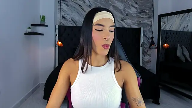 kitty collins  online show from June 2, 2026, 11:56 am