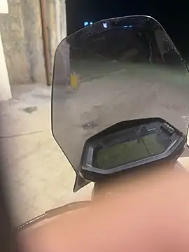 saumon3022 online show from October 17, 2025, 6:21 pm