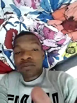 Snapshot of TmanZim2025 chatting on September 13, 2025, 7:57 pm TmanZim2025 online show from September 13, 2025, 7:57 pm