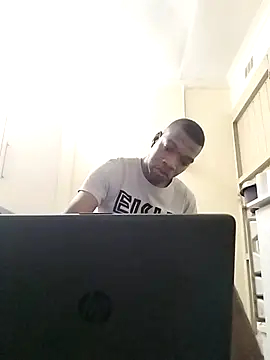 Snapshot of TmanZim2025 chatting on September 15, 2025, 6:08 pm TmanZim2025 online show from September 15, 2025, 6:08 pm