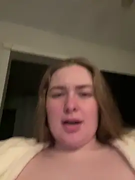 DeniMilkyyyyy online show from February 23, 2026, 8:39 pm