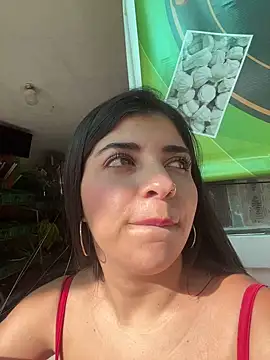 Isaa-Sweet online show from October 1, 2025, 8:37 pm