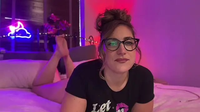 MistresssX online show from October 16, 2025, 1:23 pm