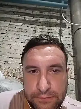 Snapshot of Ivandovxxxl_1010 chatting on September 20, 2025, 11:17 pm Ivandovxxxl 1010 online show from September 20, 2025, 11:17 pm