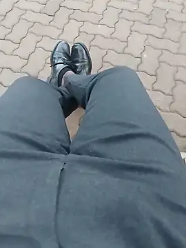 Snapshot of shebeshid chatting on February 11, 2026, 4:12 pm shebeshid online show from February 11, 2026, 4:12 pm