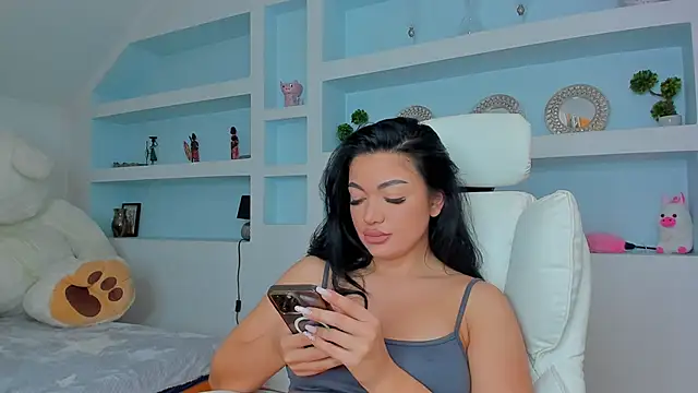 Snapshot of juicyjulie_ chatting on October 15, 2025, 7:41 am juicyjulie online show from October 15, 2025, 7:41 am