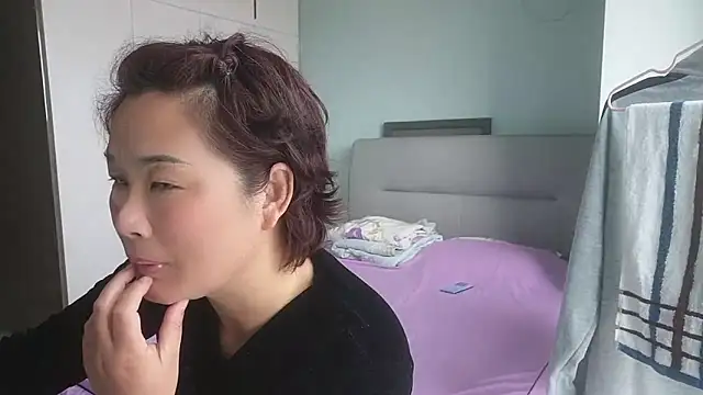 Eve-o online show from September 22, 2025, 1:40 am