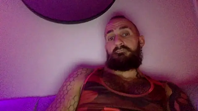 Bearlyfuckinglogan online show from July 12, 2026, 3:08 am