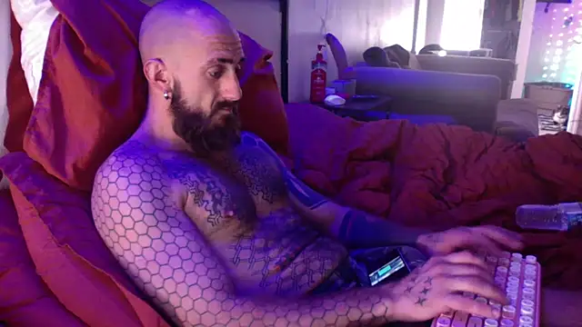 Bearlyfuckinglogan online show from August 3, 2026, 1:49 pm